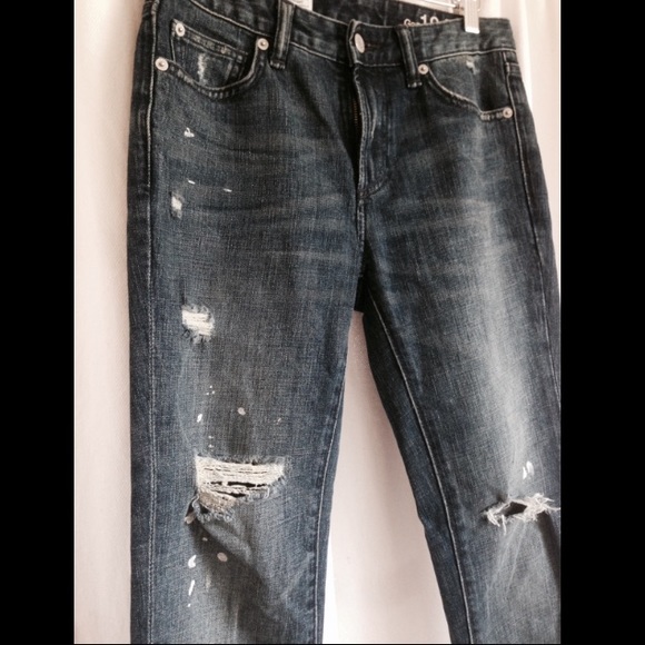 Perfectly distressed denim - Picture 4 of 4
