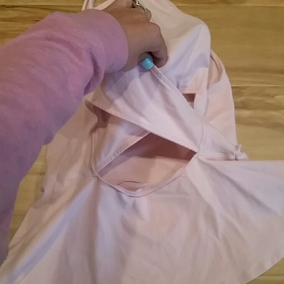 Light pink express tank top - Picture 2 of 3