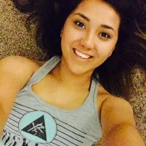 Meet your Posher, Juniifer