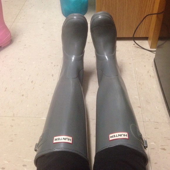 Grey Glossy Hunter Rainboots
