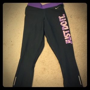Nike capris