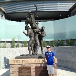 Meet your Posher, Brady