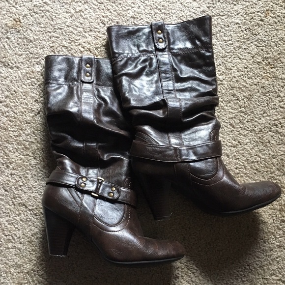 Nicole brown leather boots
