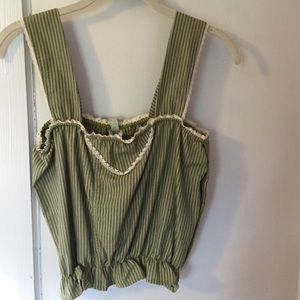 NWT 70s style crop top