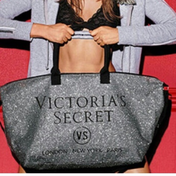 ✋🏾 On hold ✋🏾Victoria secret glitter tote