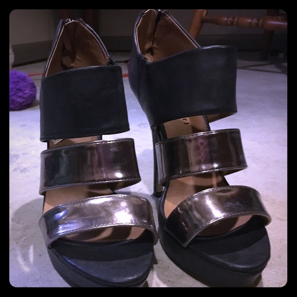 Madden girl pumps!