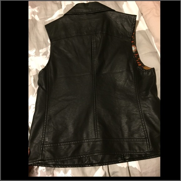 New🌟Black snap button /zip front Moto vest 🌟 - Picture 8 of 8