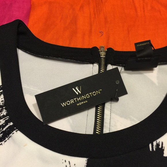 ❤️WEEKEND SALE PRICE❤️Sleeveless top - Picture 3 of 3