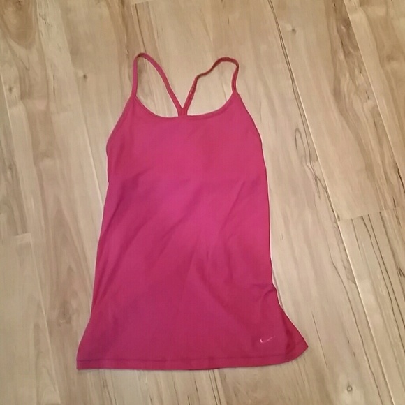 Nike work out top - Picture 1 of 3