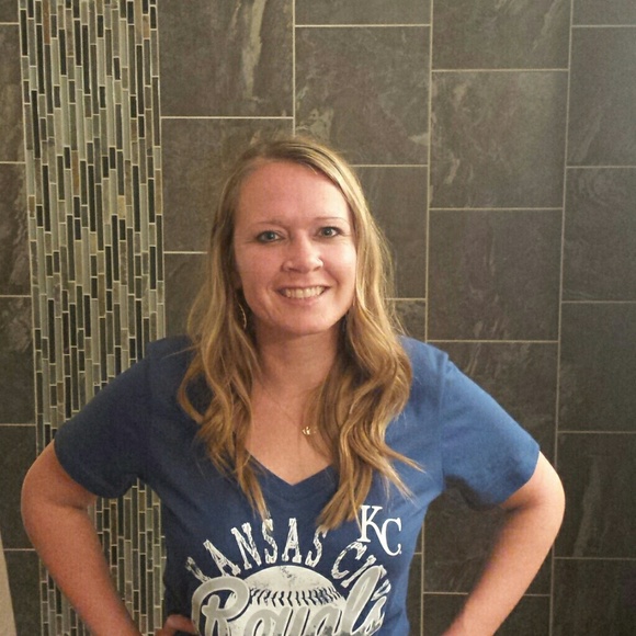 Meet your Posher, Rachel - Picture 1 of 1