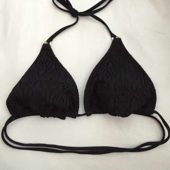 Black bikini top