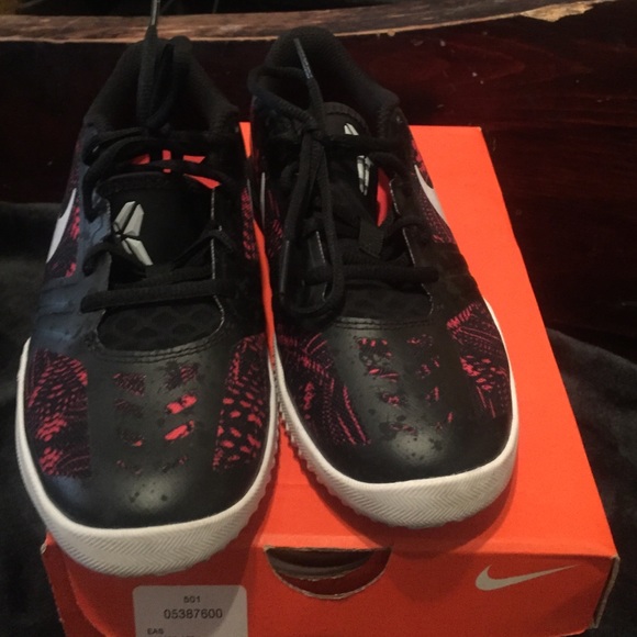 Kobes - Picture 2 of 4