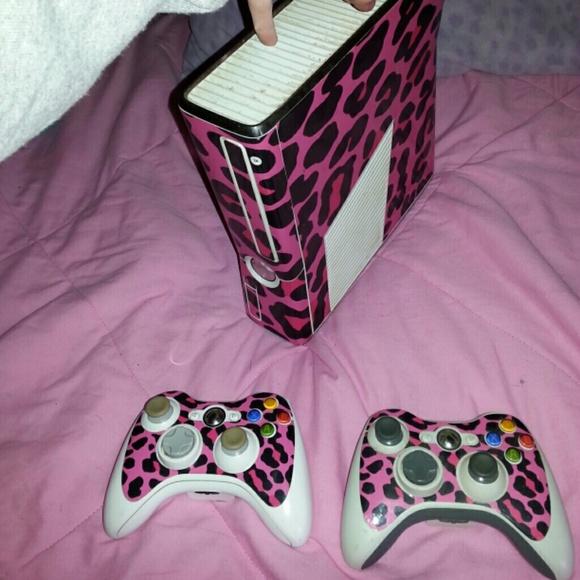 Xbox 360 4GB - Picture 3 of 3