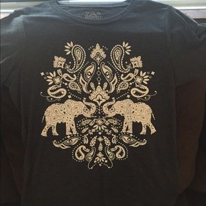 Adorable elephant top!