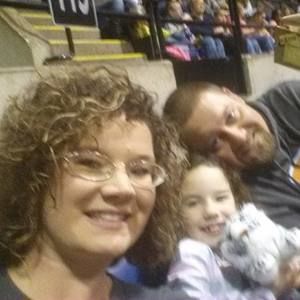 Meet your Posher, Crystal