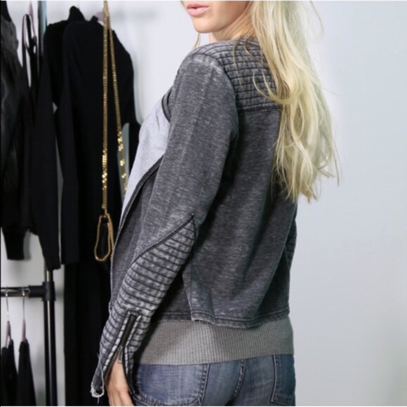 SoldOut11thStreet - Picture 4 of 4