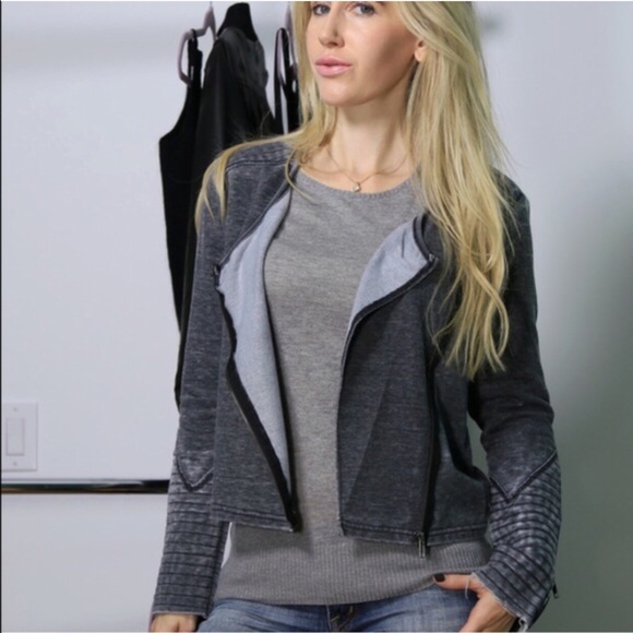 SoldOut11thStreet - Picture 2 of 4