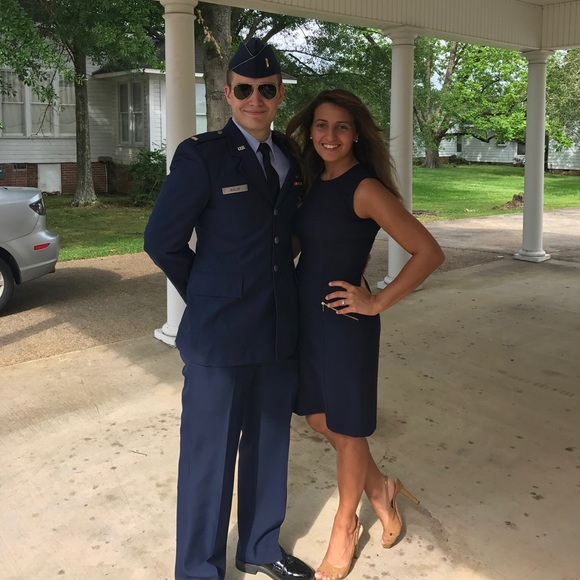 Meet your Posher, Marissa - Picture 3 of 3