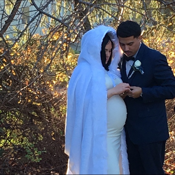 Meet your Posher, Ivelisse🙋🏽 - Picture 3 of 4