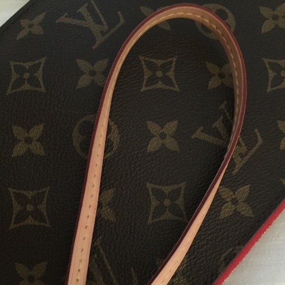 SOLD🌲LV Monogram Neverfull Pouch - Picture 4 of 4