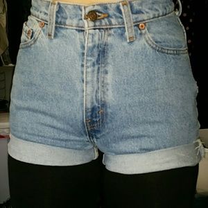 Light wash cuffed high waist shorts