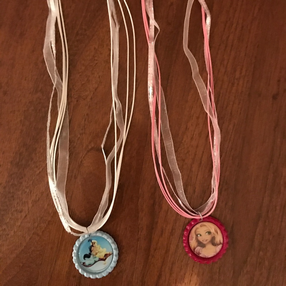 🛍Frozen necklace only!!!🛍 4th of July sale
