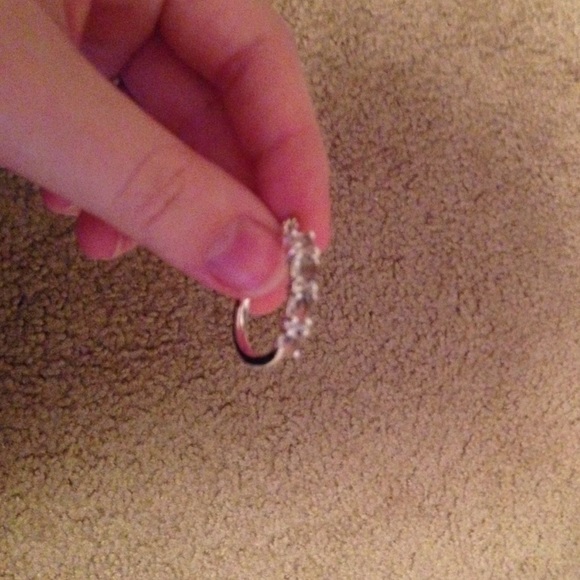 Hoop Earring - Picture 4 of 4