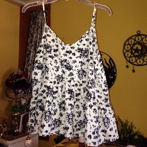 Black/white rose blouse