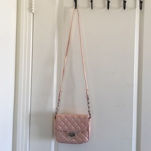 Quilted long purse crossover body bag