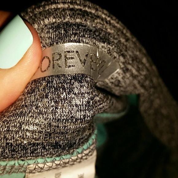 Yoga pants - Picture 2 of 2