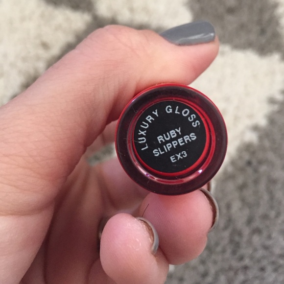 Your Name lipgloss - Picture 2 of 3