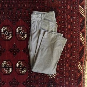 Dockers ladies petite khaki pants grey