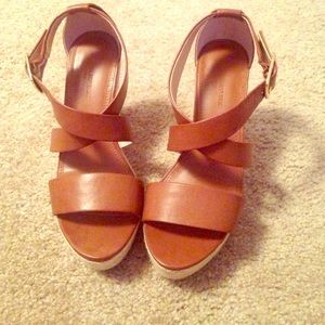 Banana republic wedges