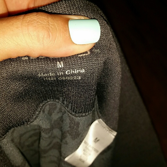 Exercise capri's - Picture 2 of 2