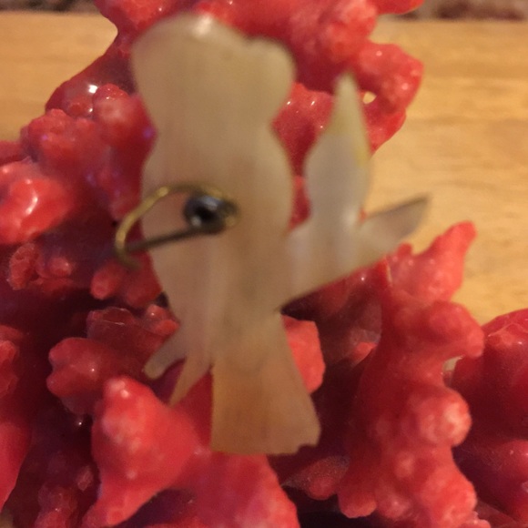 Antique shell bird brooch - Picture 2 of 3