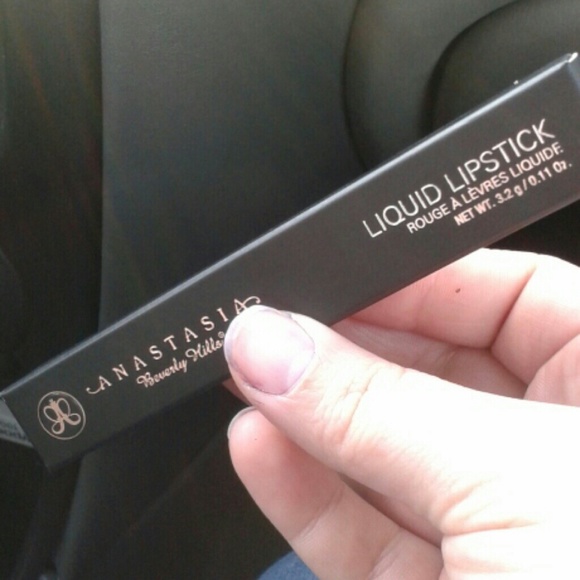 Anastasia Beverly hills liquid lipstick