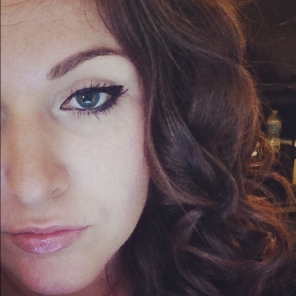 Meet your Posher, Melinda