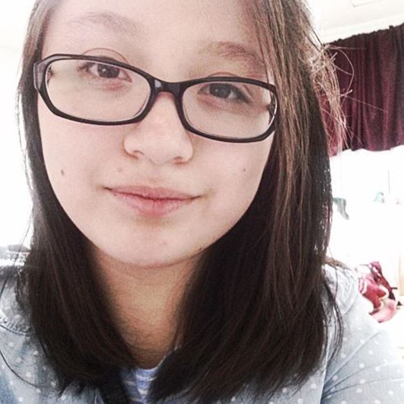 Meet your Posher, Raquel