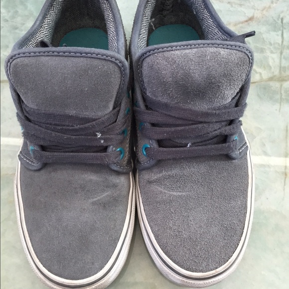 Women's vans skate shoes