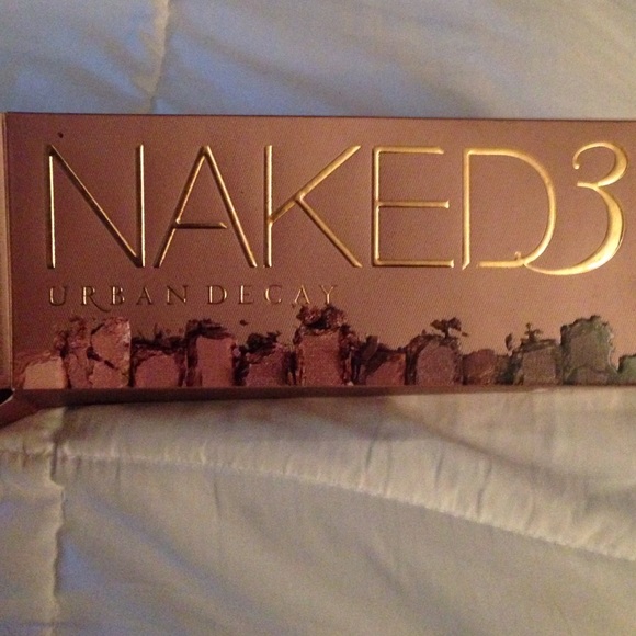 Urban decay naked 3