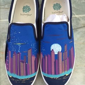 Priceless Bucket feet Men's Lollapalooza shoes