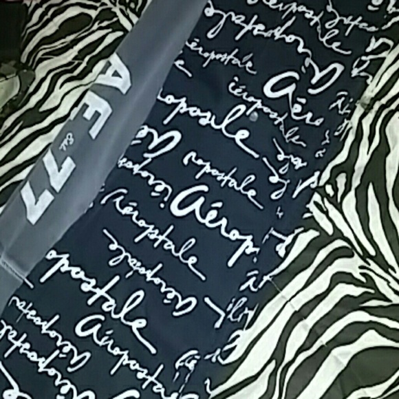2 aeropostal pants