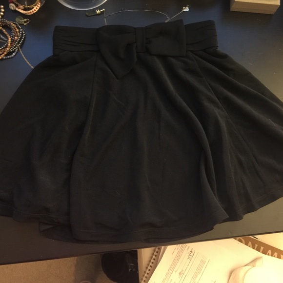 Divided by H&M black Bow Skirt