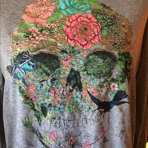 Graphic long sleeved tee