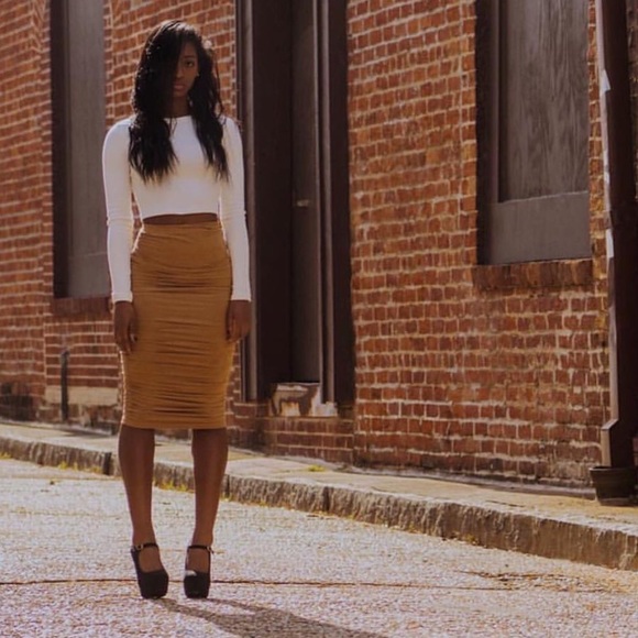 ToneyKouture Dresses & Skirts - CLEARANCE SALE 🎉HOST PICK🎉 Suede Midi Skirt