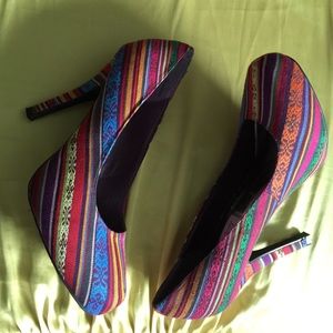 Torta Caliente Heels