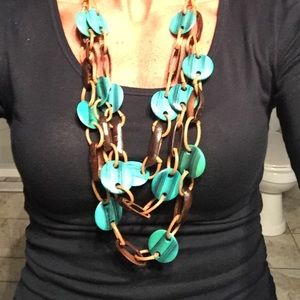 Necklace and earring set