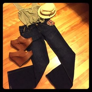 American Eagle artist jean size 6