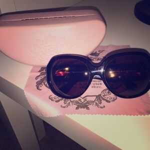 Sale 🎉 Juicy couture sunglasses