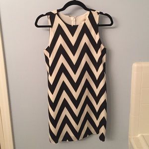 Chevron sleeveless dress